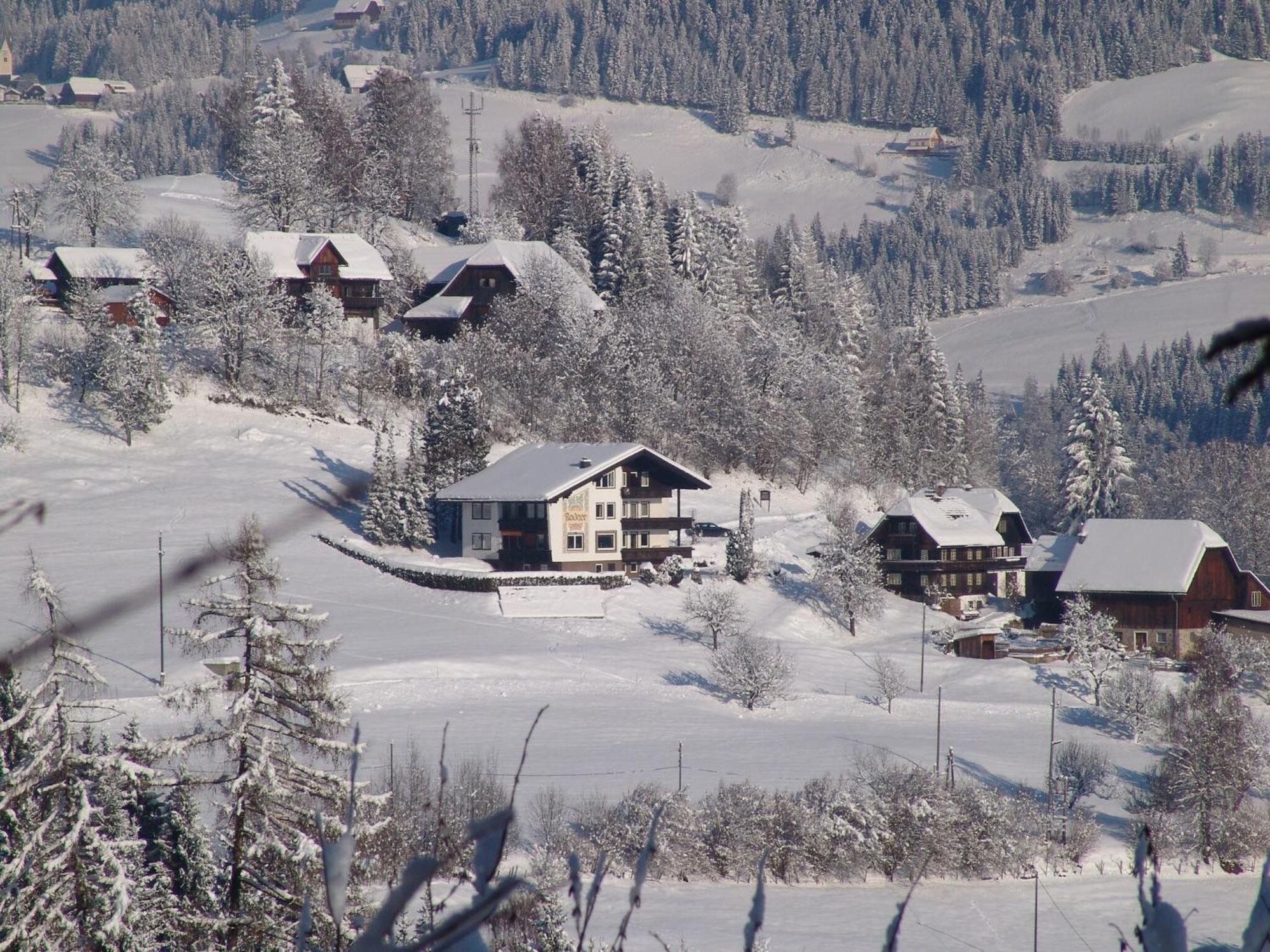 Cozy Apartment In Afritz Am See Near Gerlitzen Ski Area Exterior photo