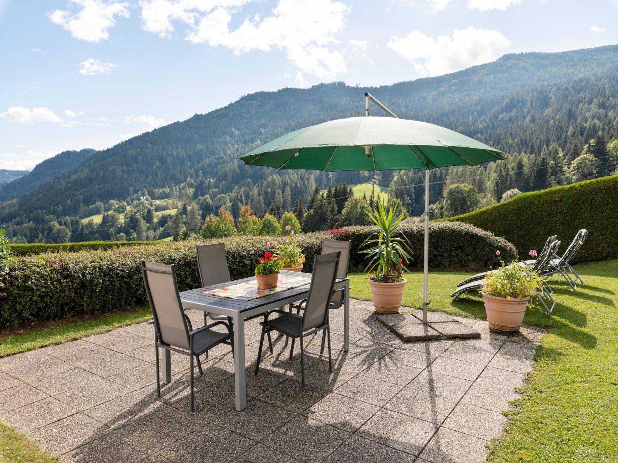 Cozy Apartment In Afritz Am See Near Gerlitzen Ski Area Exterior photo